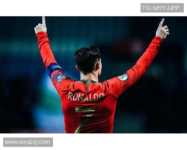 全球足坛的明星球员盘点及他们的辉煌成就与影响力分析